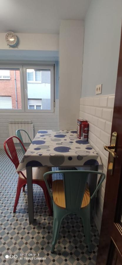 Precioso Piso Totalmente Reformado. Διαμέρισμα Χιχόν Εξωτερικό φωτογραφία